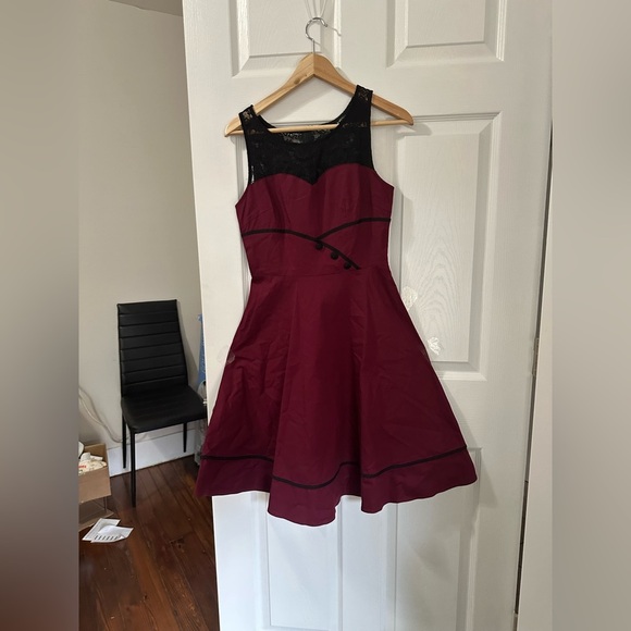 Bbonlinedress Dresses & Skirts - Elegant Burgundy Sleeveless Dress